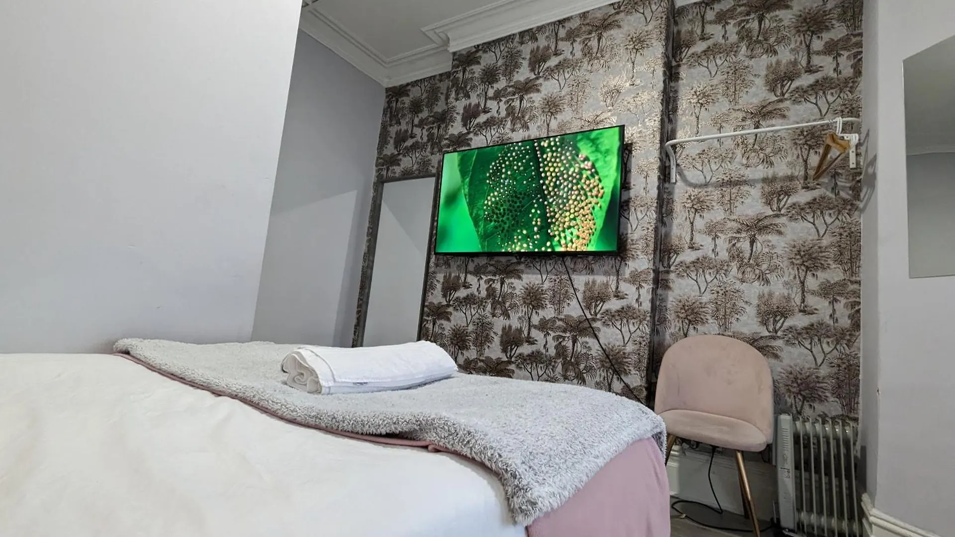 Inner-City Apartments - Basic Amenites Cardiff Storbritannien