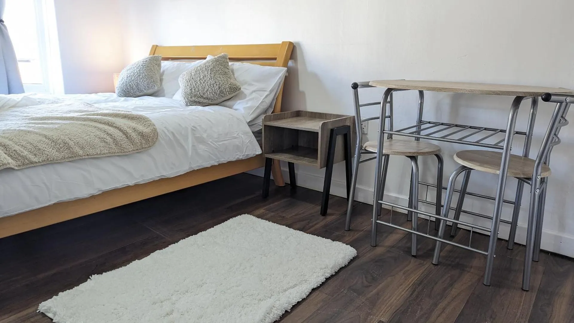 Inner-City Apartments - Basic Amenites Cardiff
